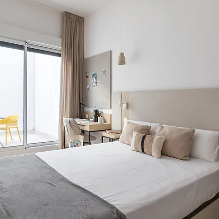 Canvas Sevilla Lago (Adults Only)-2