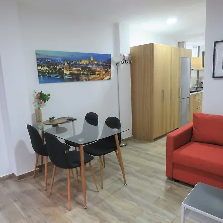 Living Sevilla Apartments Hercules-2