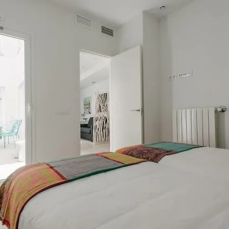 Apartamentos Rg Suites Plaza Del Salvador-3