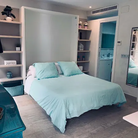 Sevillebnb Group- Cathedral Area Studio, Parking Optional-3
