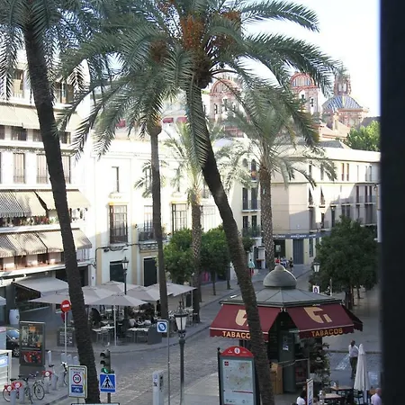 Elegant 2 Bedroom Apartment In Historic 1882 Building Central Sevilla Private Parking & Country Club Access-3