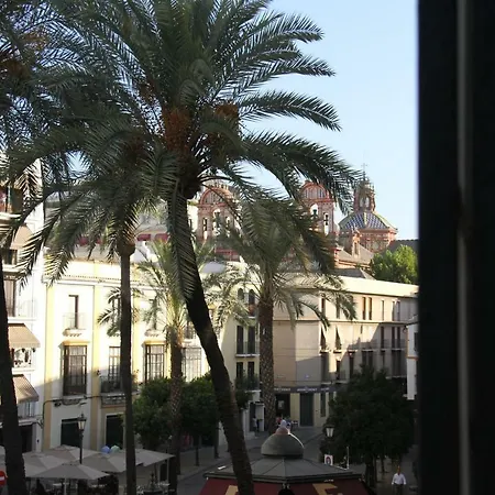 Elegant 2 Bedroom Apartment In Historic 1882 Building Central Sevilla Private Parking & Country Club Access-2