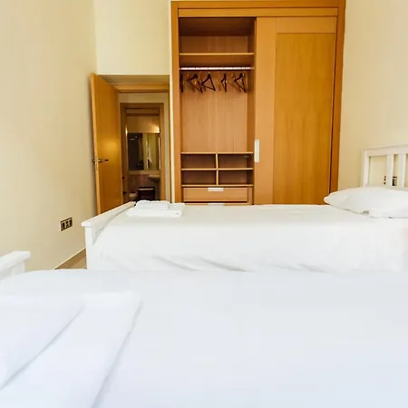 Spacious Beautiful Apartment - Seville Center-2