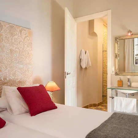 Imperial Luxury Apartment-3