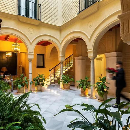 Casa De Triana Luxury Suites By Casa Del Poeta-2
