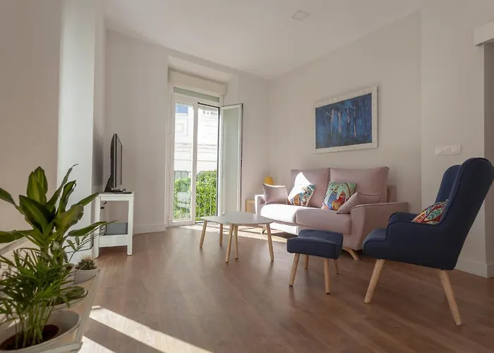 RD APARCAMIENTO INCLUIDO TRIANA Luminoso Cómodo 2Bd 2Bth