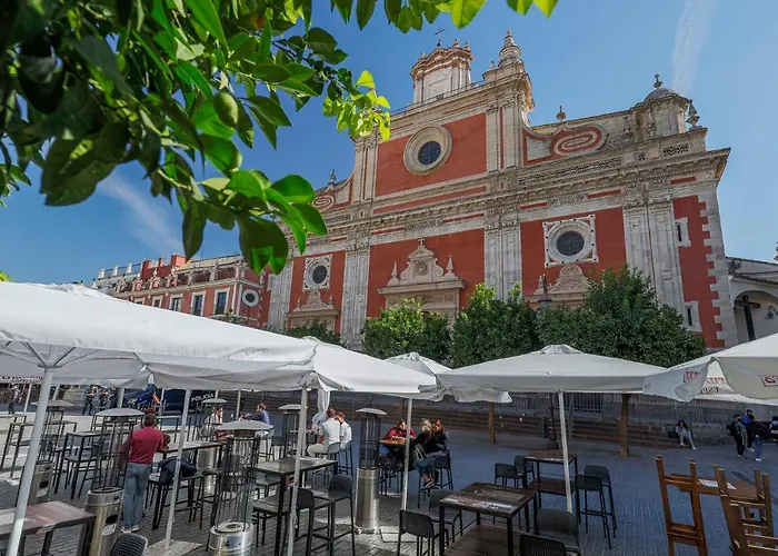 Apt. Casa Palacio Santa Cruz Cathedral views -