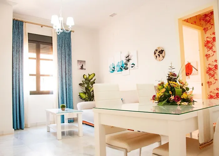 Apartamento Alohamundi Zaragoza III Sevilla, España