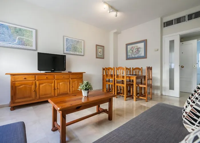 Apartamento cerca del Alcázar con garaje privado