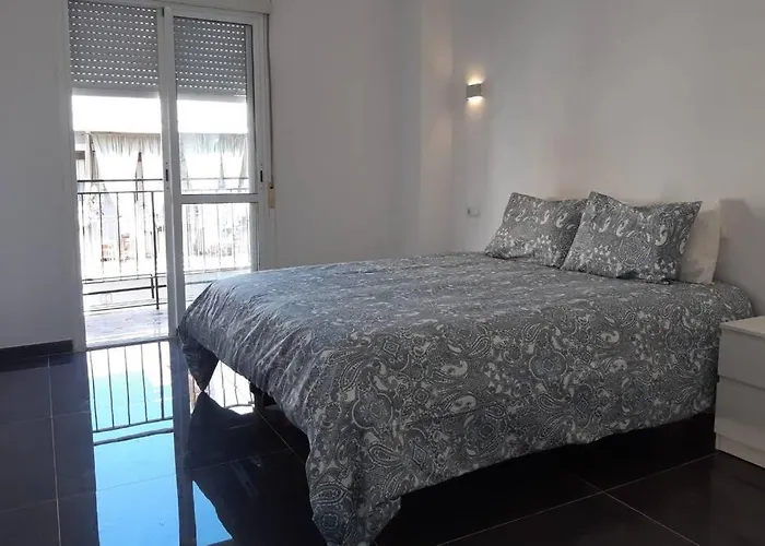 Villa Casa Reformada Con Terraza/Wifi/Aire Acondicionado Sevilla, España