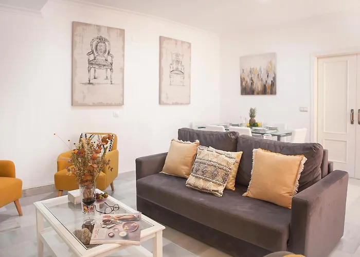 Apartamentos Rg Arenal II Siviglia, Spagna