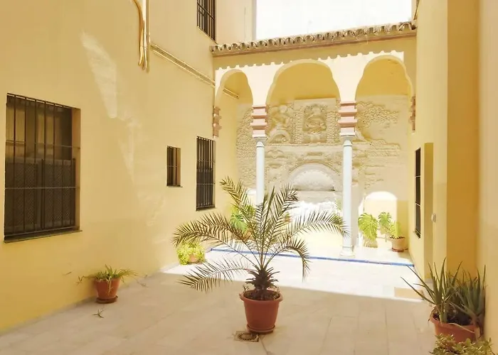 HomeySeville-Duplex con Terraza Santa Cruz 5 pax, Parking Optional
