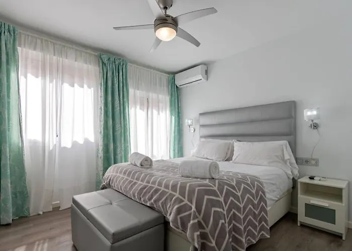 Apartamento Triana Maestro Deluxe by Valcambre Sevilla, España