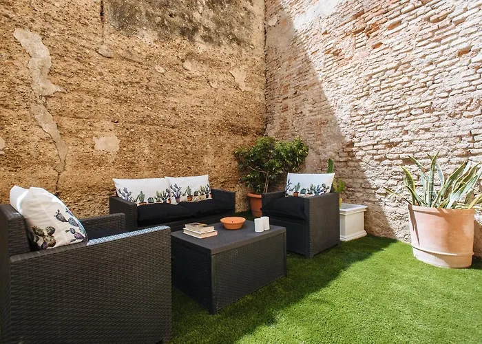 Sol Suite Apartment With Garden