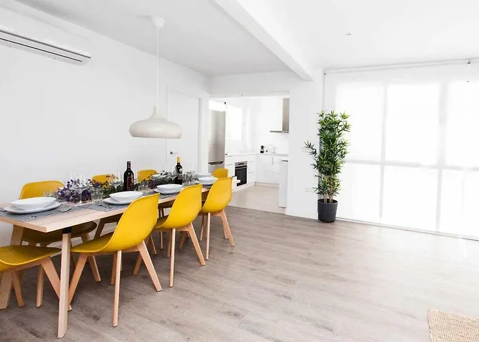 Isg Apartments Downtown Family Haven Free Parking Spot Sevilla, España