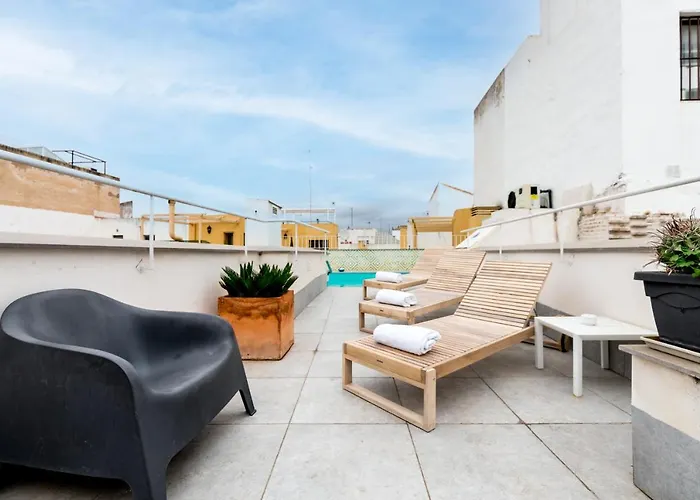 s Rg Suites Plaza Del Salvador
