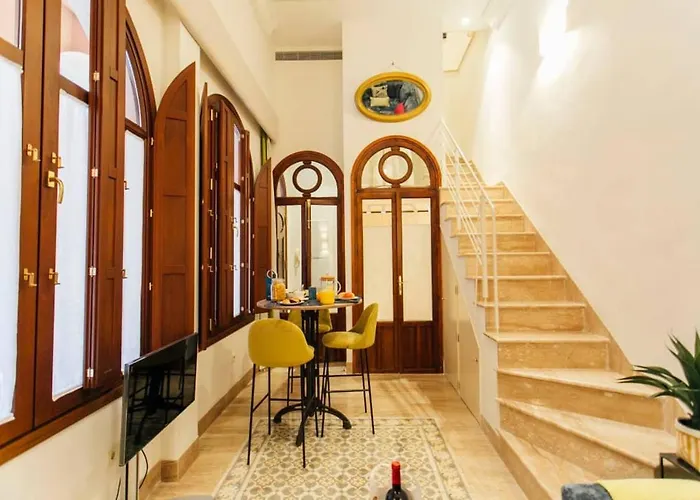 Colorful And Authentic Duplex In Seville