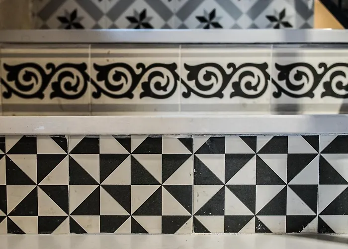 Rey De Sevilla Flats - Duplex Museo