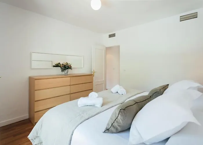O&L Murillo Bright Apartment - Terrace & Parking Sevilla, España