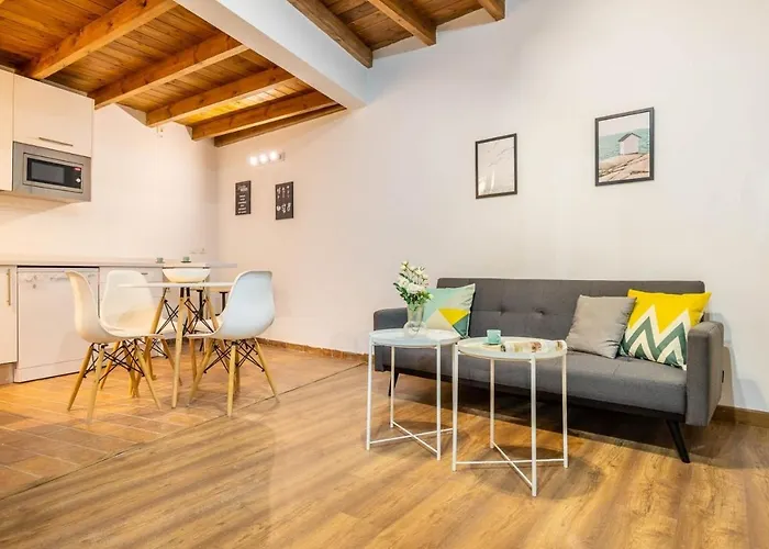 Apartamento Macarena, Centro de Sevilla - cerca Cartuja e Isla Mágica - con aire acondicionado