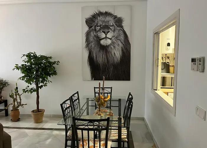 Very Nice Apartament. City Center. Private Parking