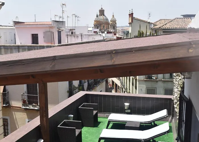 Ático céntrico plaza Moravia ,San Julian.