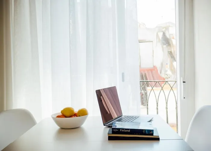One&Lux San Luis Feel At Home In A Renovated Apartment Siviglia, Spagna