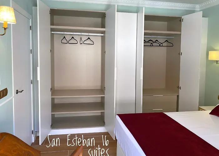 SUITES SAN ESTEBAN 16 Principe Sevilla, España