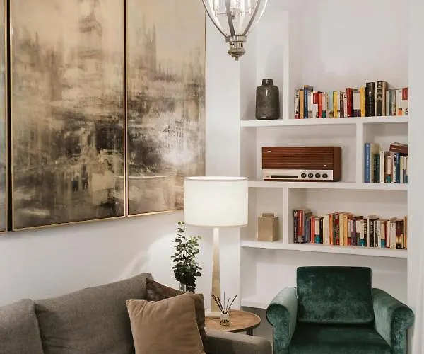 Apartamento Tú casa con patio en La Alameda Sevilla, España