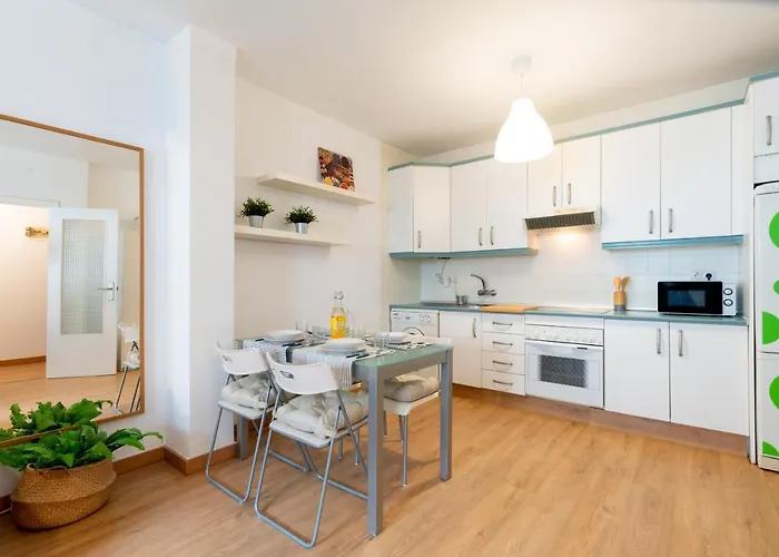 CR ALAMEDA Amplio y Traquilo apartameto para parejas