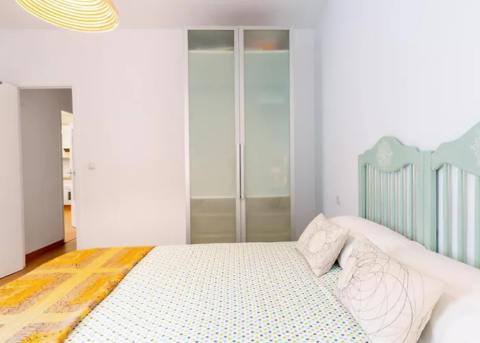 CR ALAMEDA Amplio y Traquilo apartameto para parejas