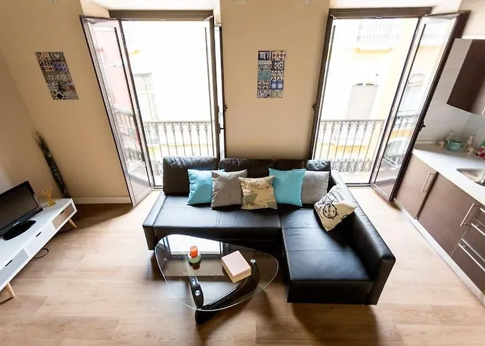 Appartamento ESSE Ático. Precioso ático con terraza en pleno centro Siviglia, Spagna