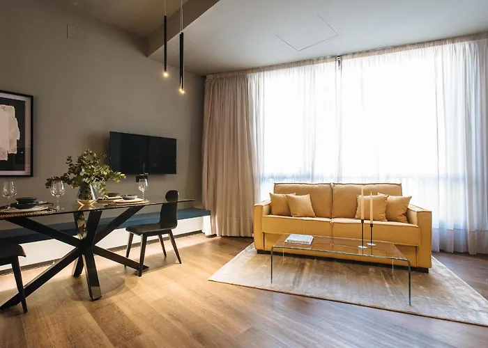 Muralla Sevilla Suites By Lola, Spagna