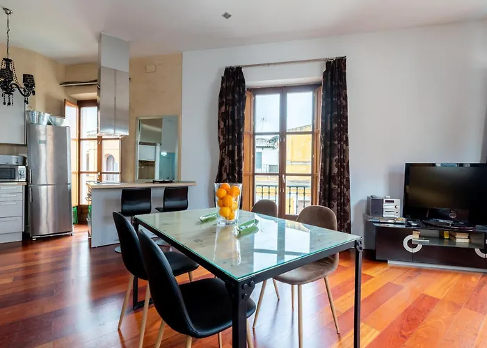 Sevillebnb Group- Cathedral Apartment, 2Nd Floor