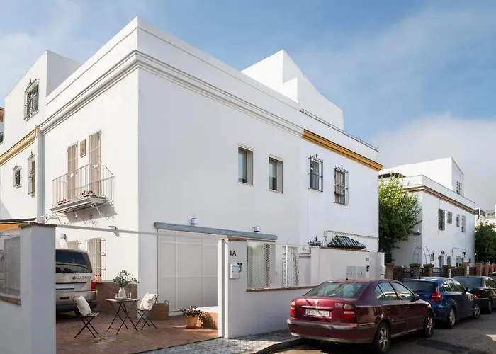 Magno Apartments Robles With Jacuzzi And Private Parking