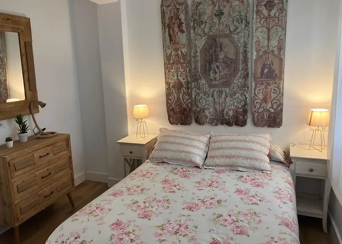 Apartamento Calle Teodosio Sevilla, España