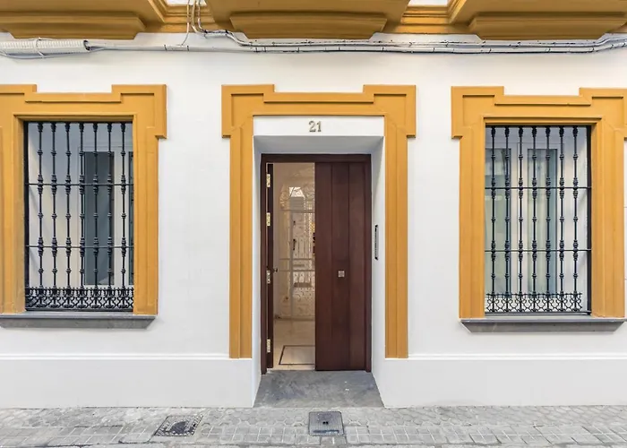 La Joya de Santa Cruz Calle Vírgenes 21 Sevilla, España