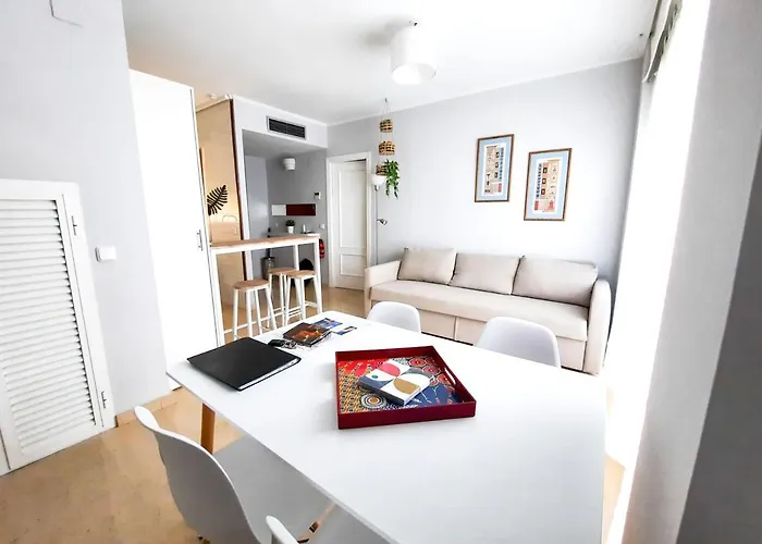 Sevilla Suite Torre Triana, Parking Free Gratis!, España