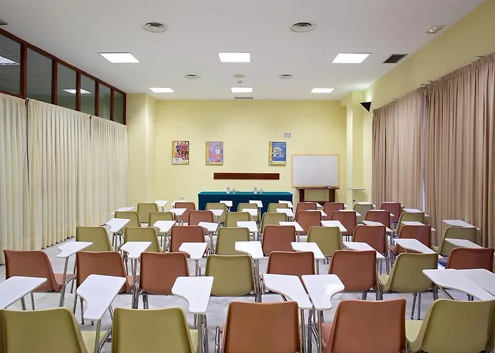 Albergue Residencia La Cartuja Sevilla, España