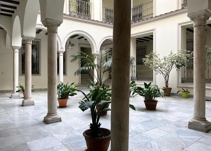 Estudio Suite San Vicente - Aloha Sevilla, Spagna