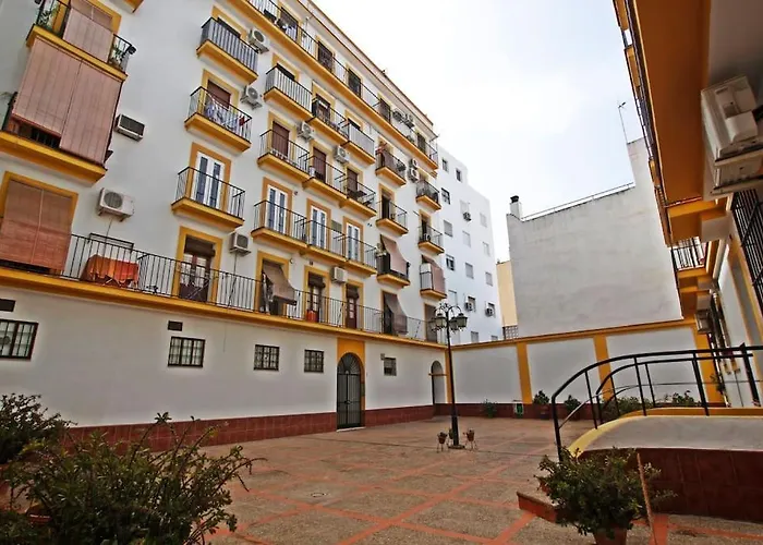 Cultura sevillana - Terraza y Parking Gratis