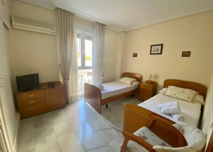 Rental Luis De Morales