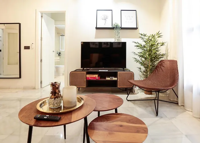 Monkeys Apartments Cervantes Siviglia, Spagna