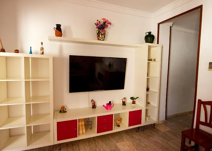 Rentalsevilla Centrico Apartamento Junto Al Guadalquivir Con Parking Coche Mediano, España