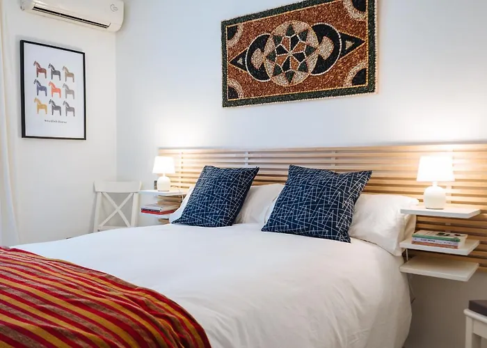 Muro de los Navarros Suite Apartment Sevilla, España