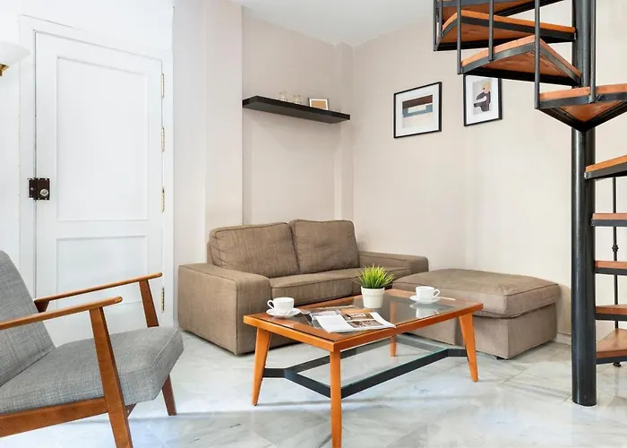 Apartamento Con Terraza En Sevilla Centro By Rent Me, Spanje