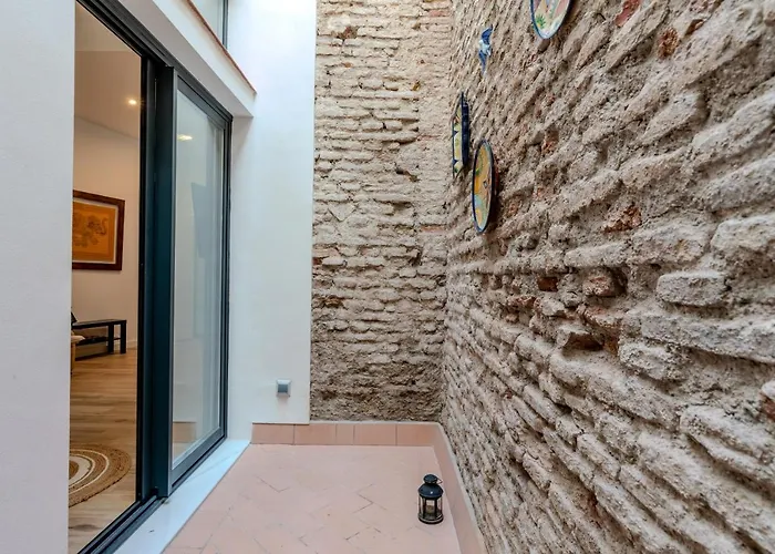 Veoapartment Relator Patio Siviglia, Spagna