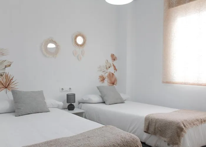 Monkeys Apartments Lumbreras Deluxe Siviglia, Spagna