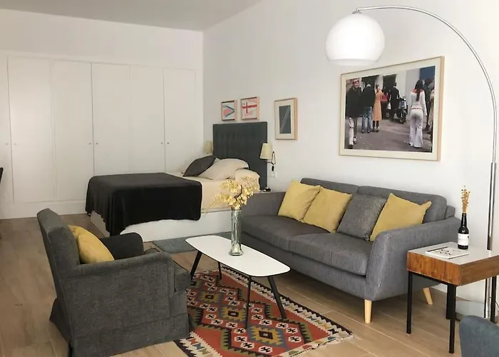 SUITE en Triana, tranquilo, independiente