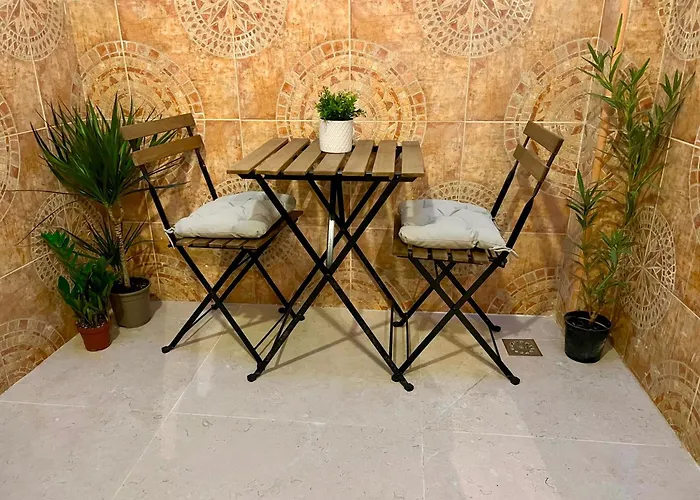 Modern Spacious Apartment Central Of Sevilla, Spanje